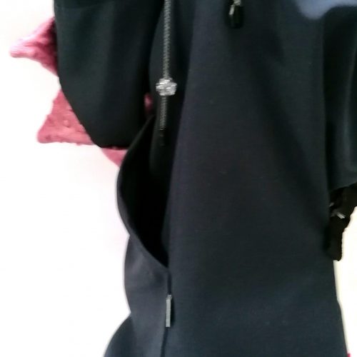 Minky tamnije boje pudera i sivi softshell